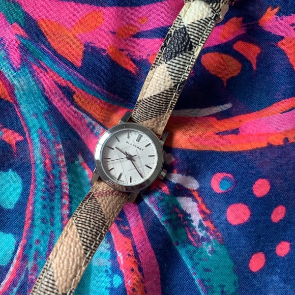 BURBERRY WOMENS WATCH BU9222 THE CITY - Picture 2 of 11